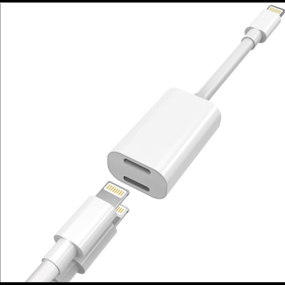 COPY - Apple iPhone Lightning Cable Splitter